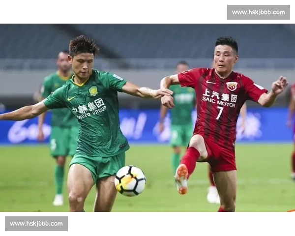中超焦点大战上港对阵国安攻防对决与争冠格局深度解析 中超焦点大战上港对阵国安攻防对决与争冠格局深度解析